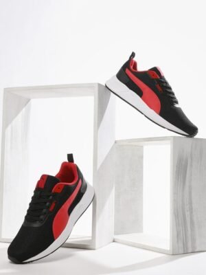 Puma Men Black & Red Humble IDP Sneakers